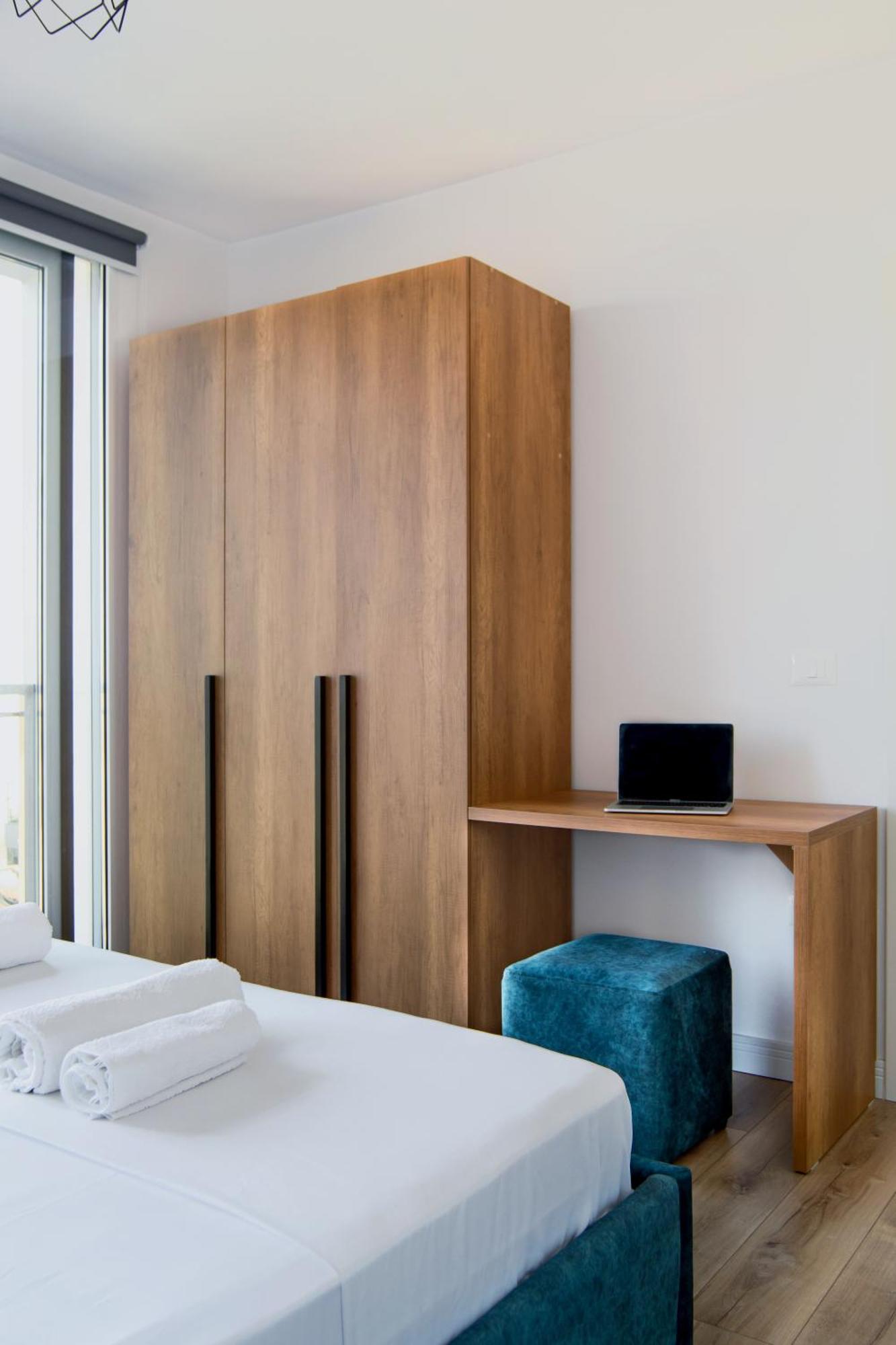 Urban Serenity City Skyline View Apartment 1 Tirana Exterior foto