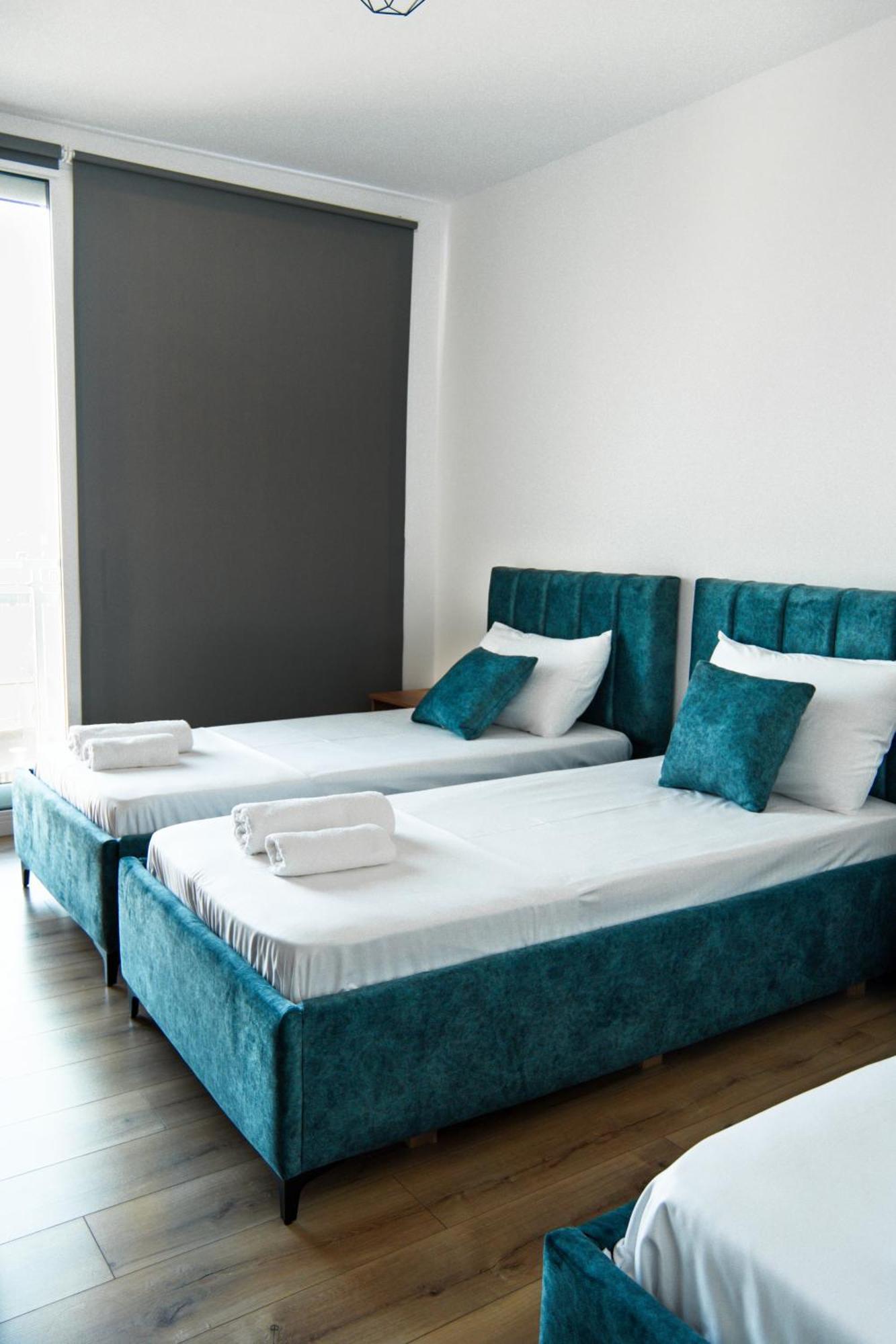Urban Serenity City Skyline View Apartment 1 Tirana Exterior foto